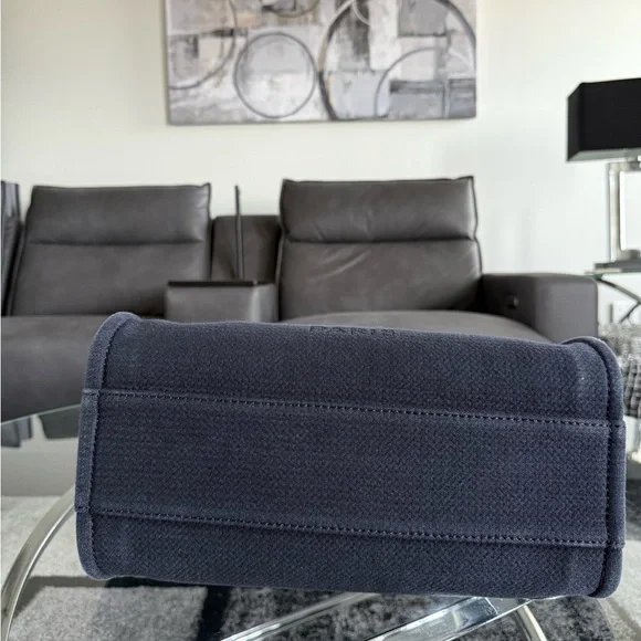 🎉SOLD🎉Authentic Chanel Medium Deauville Blue Cloth Tote with Timeless Elegance - Picture 7 of 8